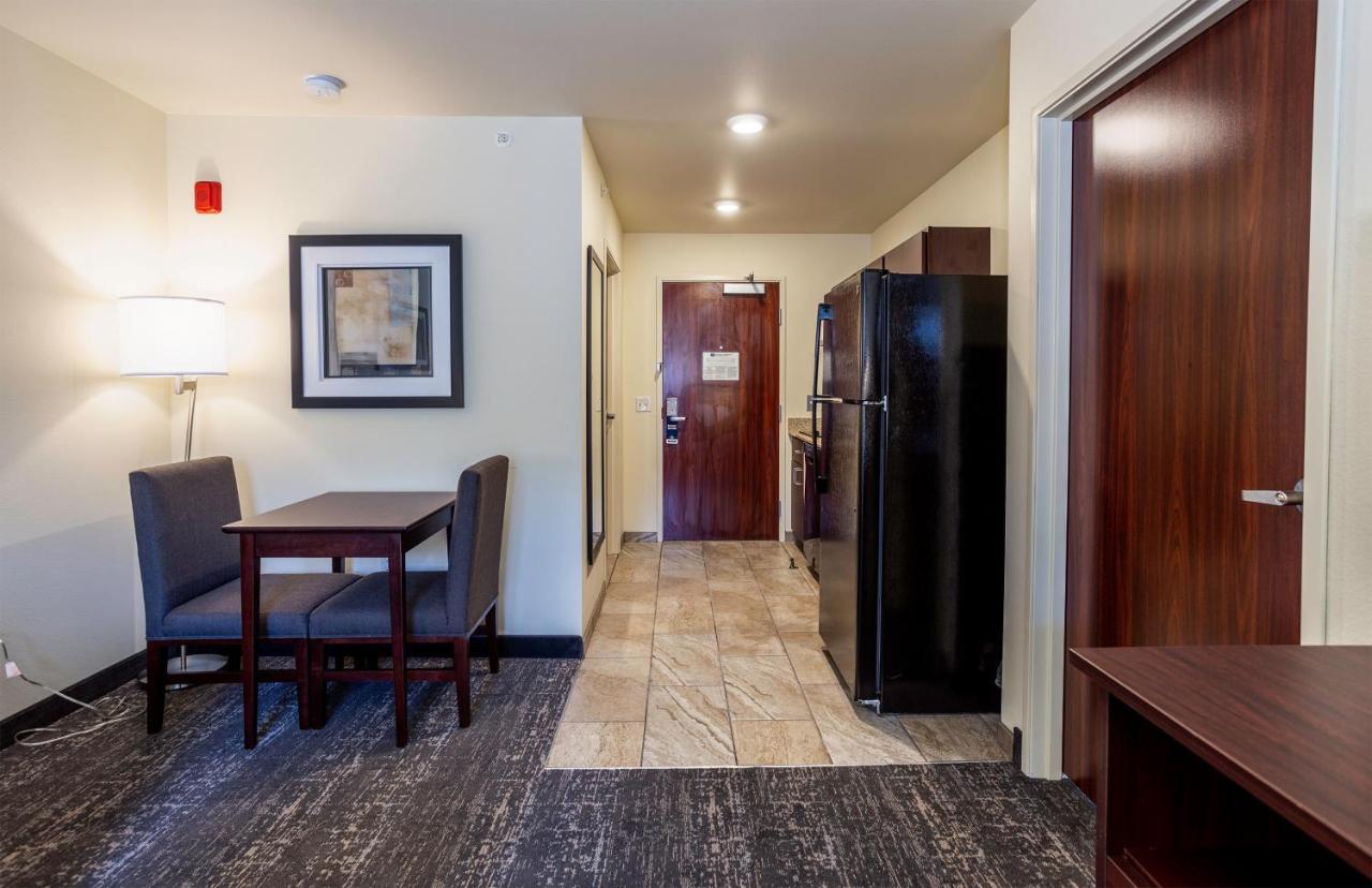 Cobblestone Inn & Suites - Brookville Luaran gambar
