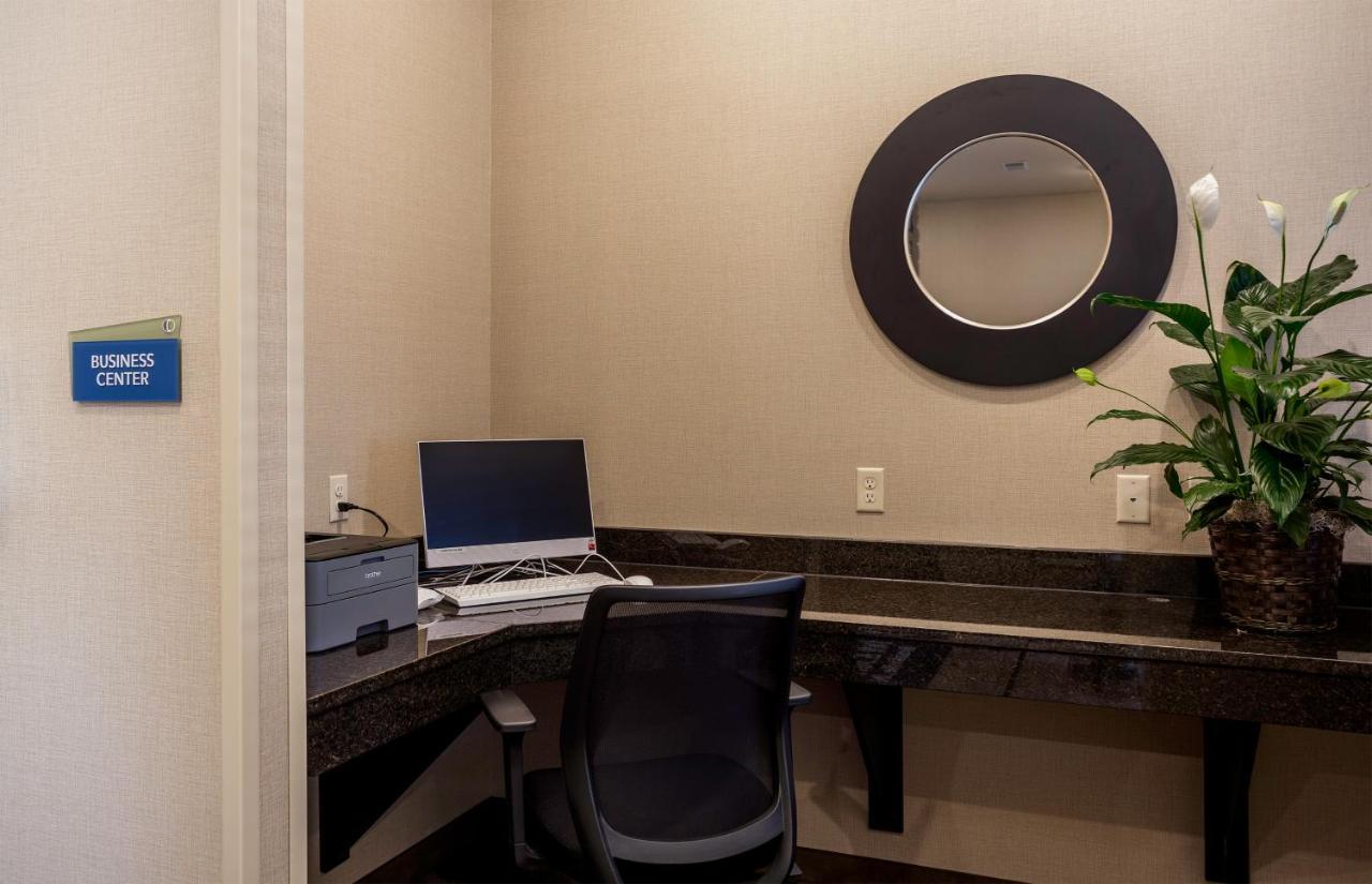 Cobblestone Inn & Suites - Brookville Luaran gambar