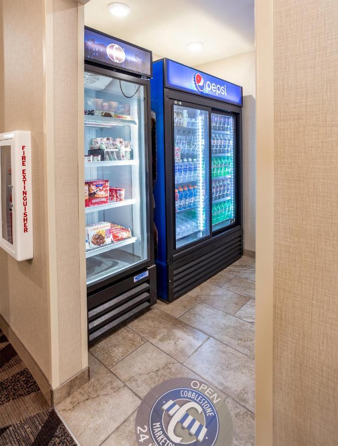 Cobblestone Inn & Suites - Brookville Luaran gambar