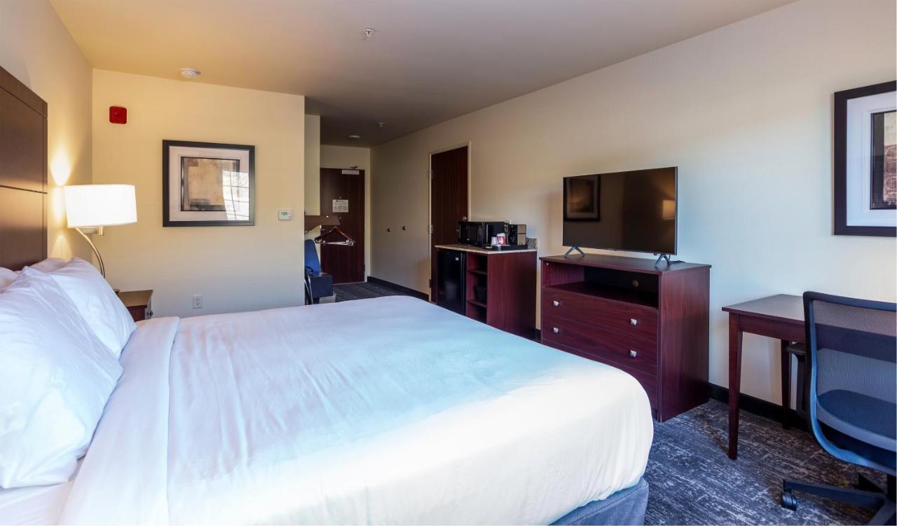 Cobblestone Inn & Suites - Brookville Luaran gambar