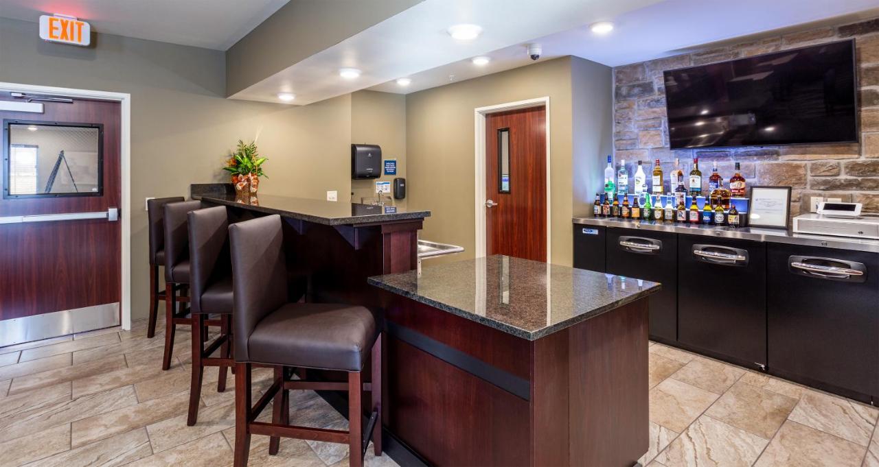 Cobblestone Inn & Suites - Brookville Luaran gambar
