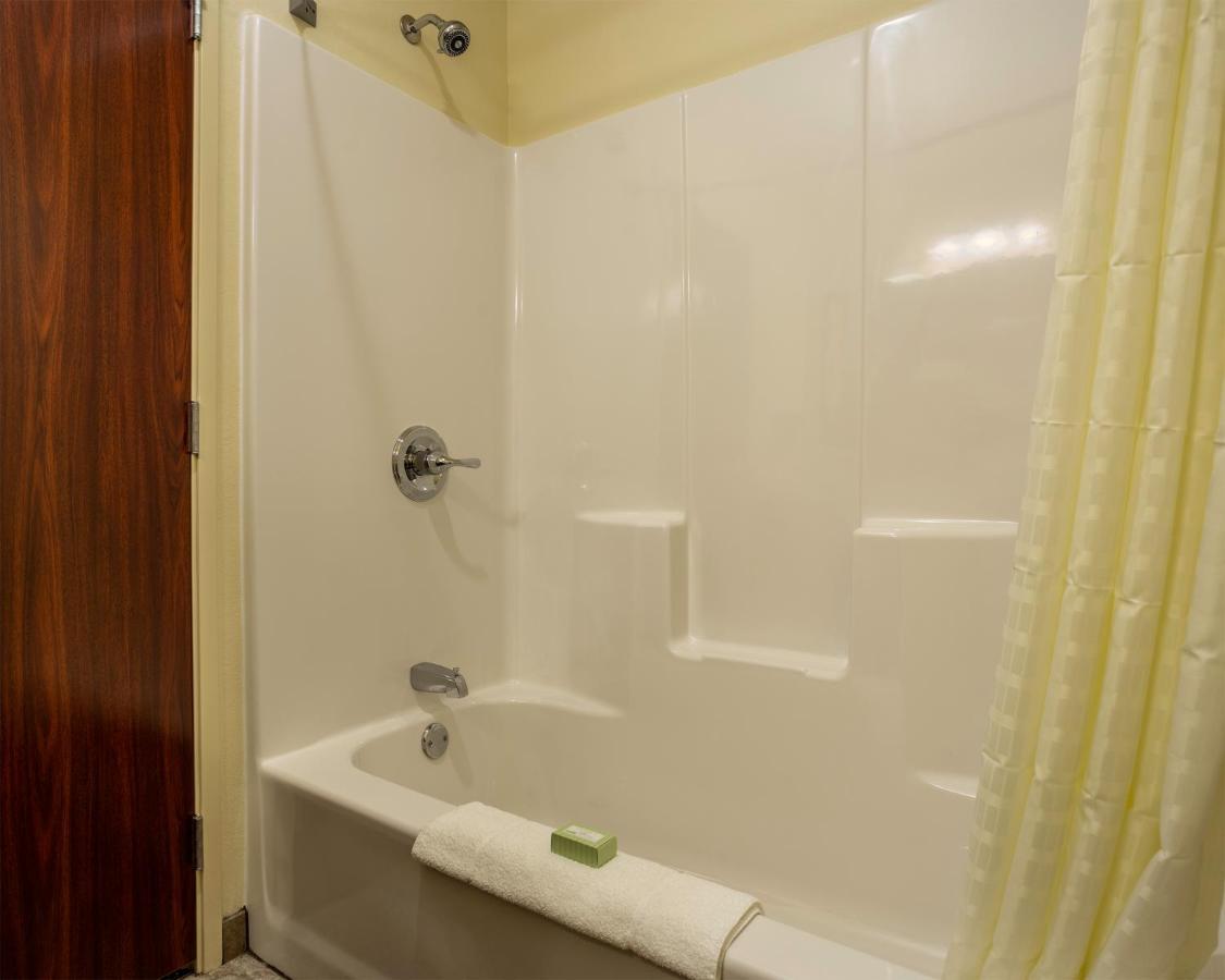 Cobblestone Inn & Suites - Brookville Luaran gambar